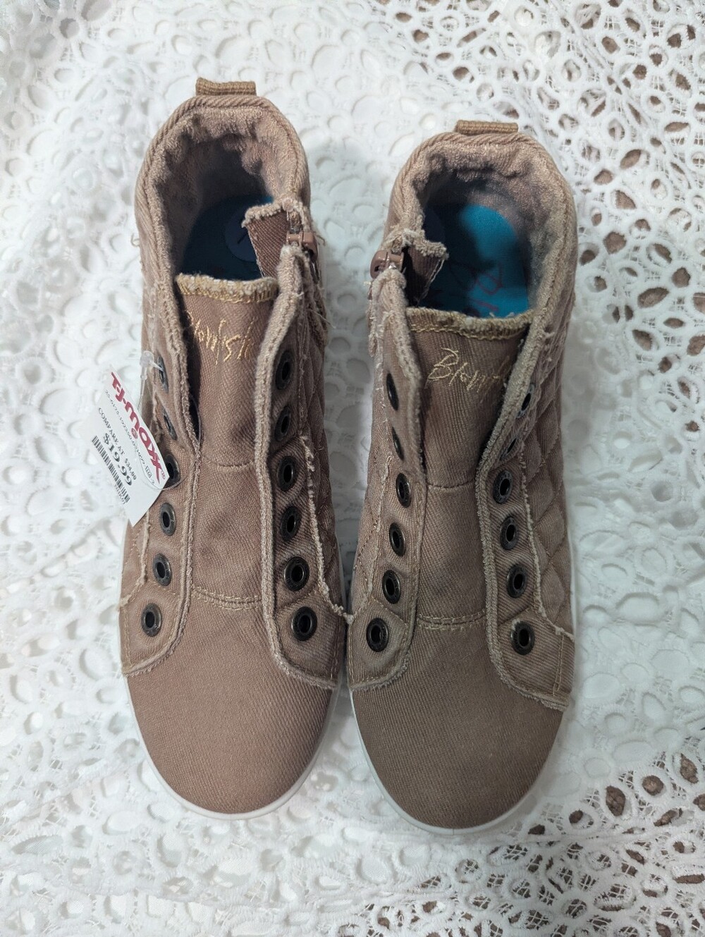 Blowfish Malibu Midnight Women’s 7.5 Taupe Quilted High Top Zip Sneakers NWT